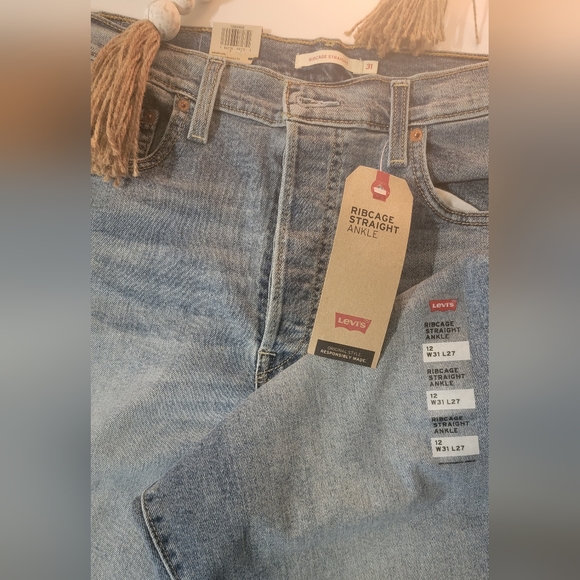 Levi's Ribcage Straight Ankle W31 L27 - Picture 4 of 5